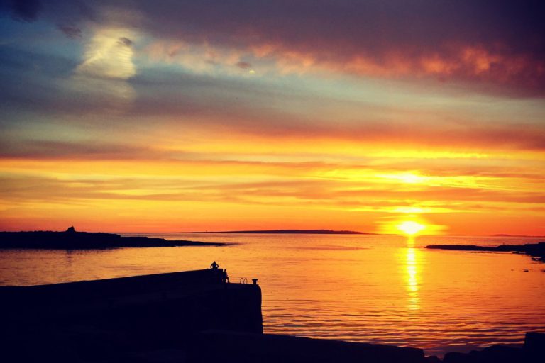 Gus O'Connor's Pub Doolin co. Clare - Irish Traditional Music Pub on Ireland's Wild Atlantic Way Doolin Pier Sunset